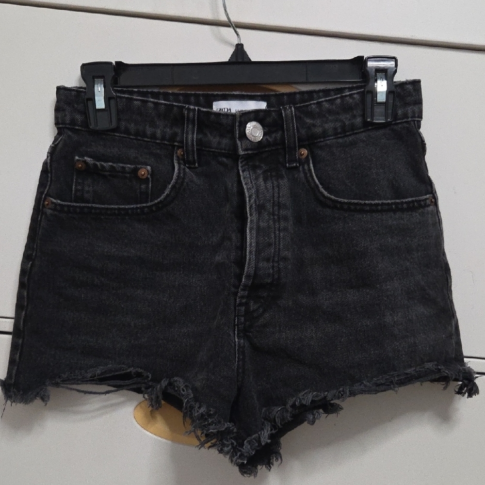 ZARA Black Denim Jeans – Short, Size 4 [0071]